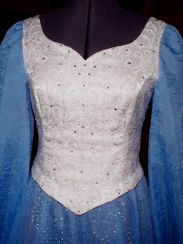 03-17-03, Kristien's dress 03